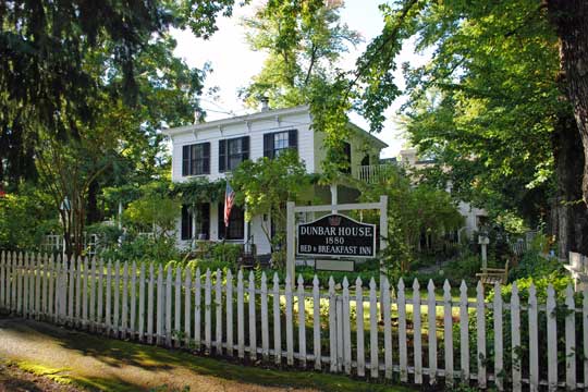 the Dunbar House bed and breakfast in Murphys, CA